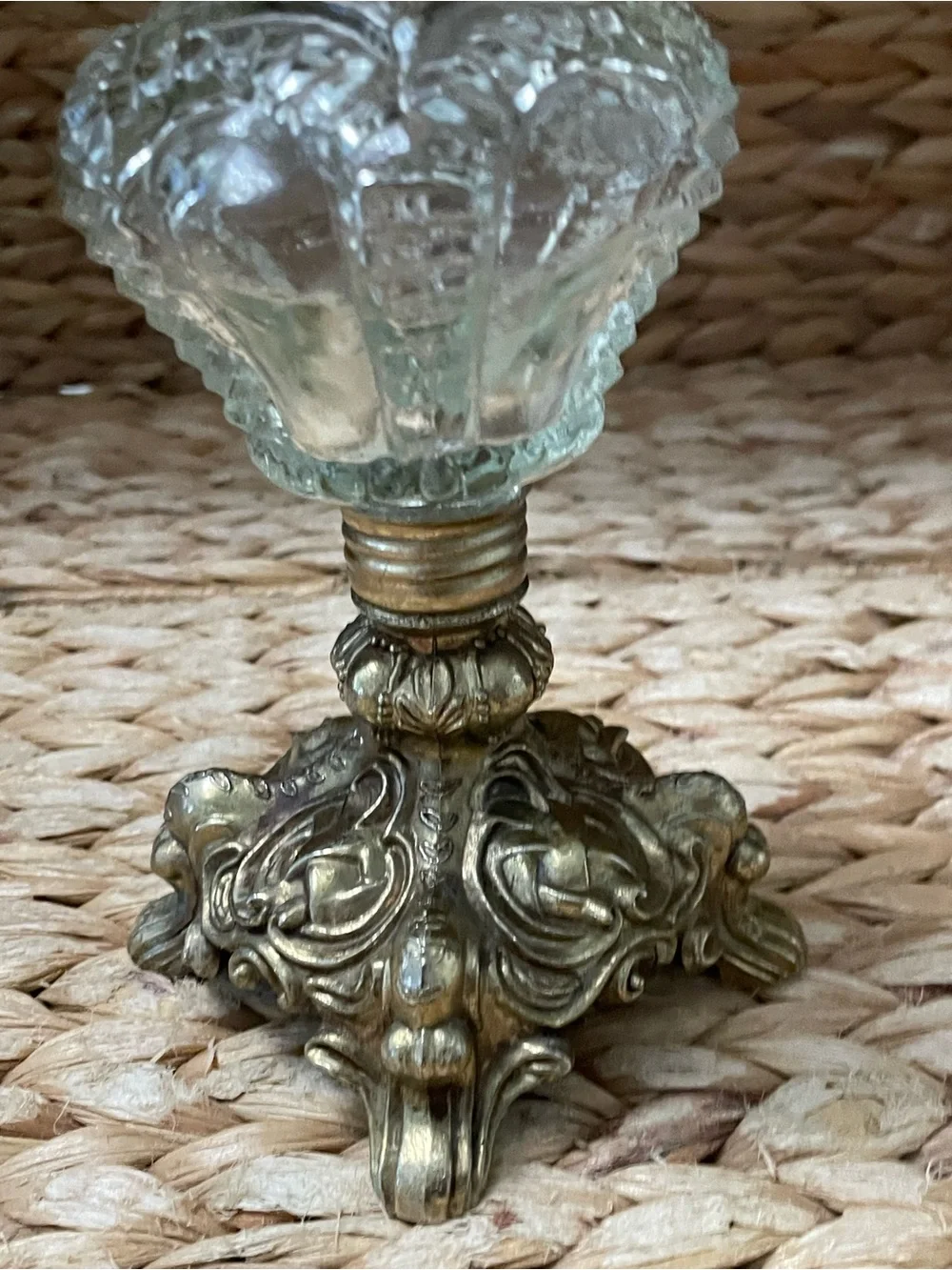 Vintage Pressed Glass and Metal Oil Lamp 11”